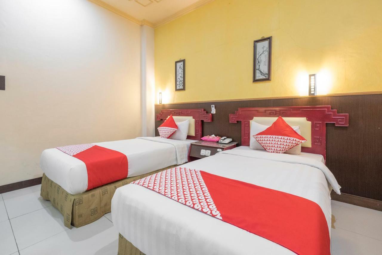 Oyo 821 Hotel Dinasti Μακασάρ Εξωτερικό φωτογραφία