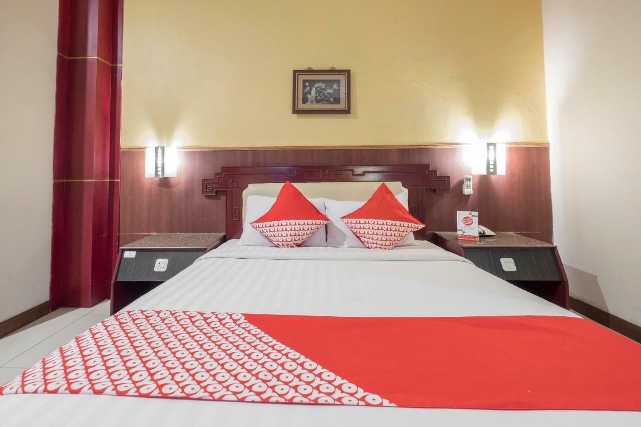 Oyo 821 Hotel Dinasti Μακασάρ Εξωτερικό φωτογραφία