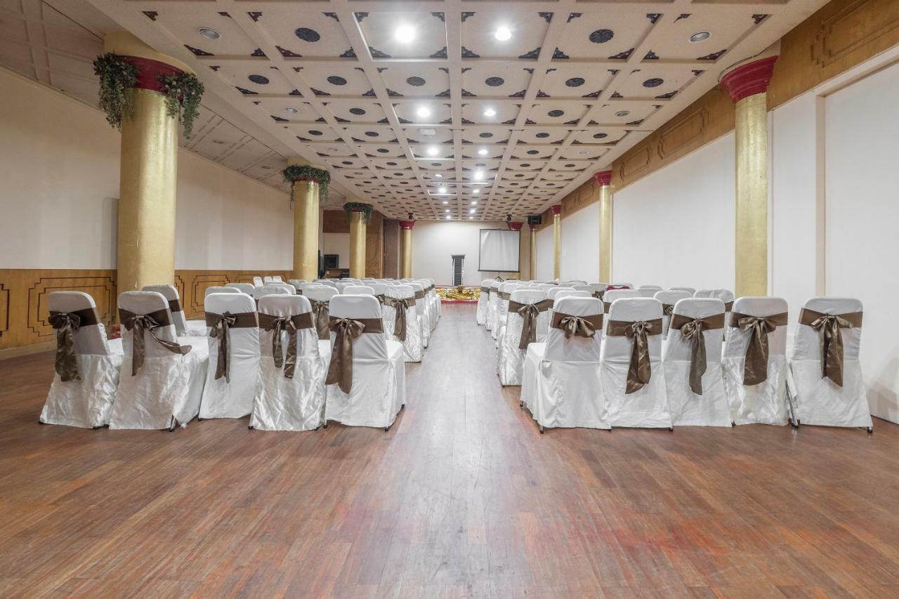Oyo 821 Hotel Dinasti Μακασάρ Εξωτερικό φωτογραφία