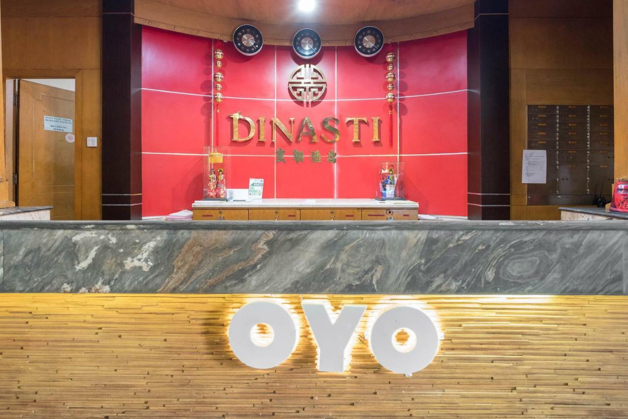 Oyo 821 Hotel Dinasti Μακασάρ Εξωτερικό φωτογραφία