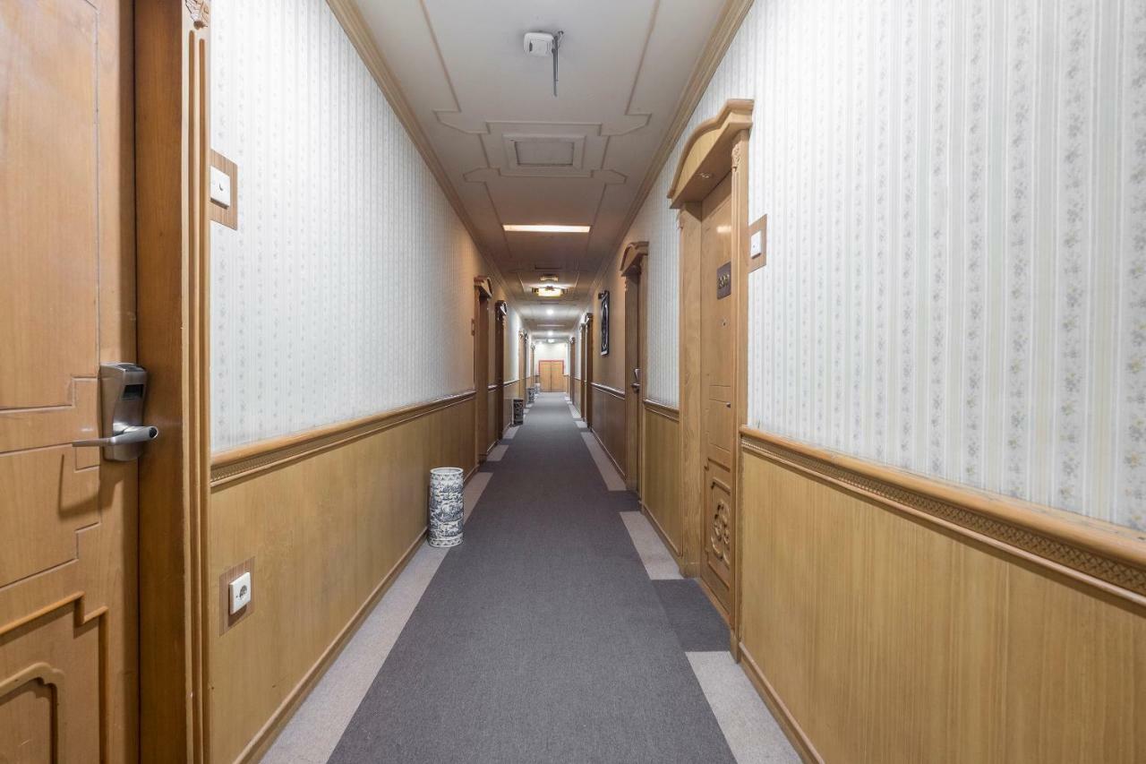 Oyo 821 Hotel Dinasti Μακασάρ Εξωτερικό φωτογραφία