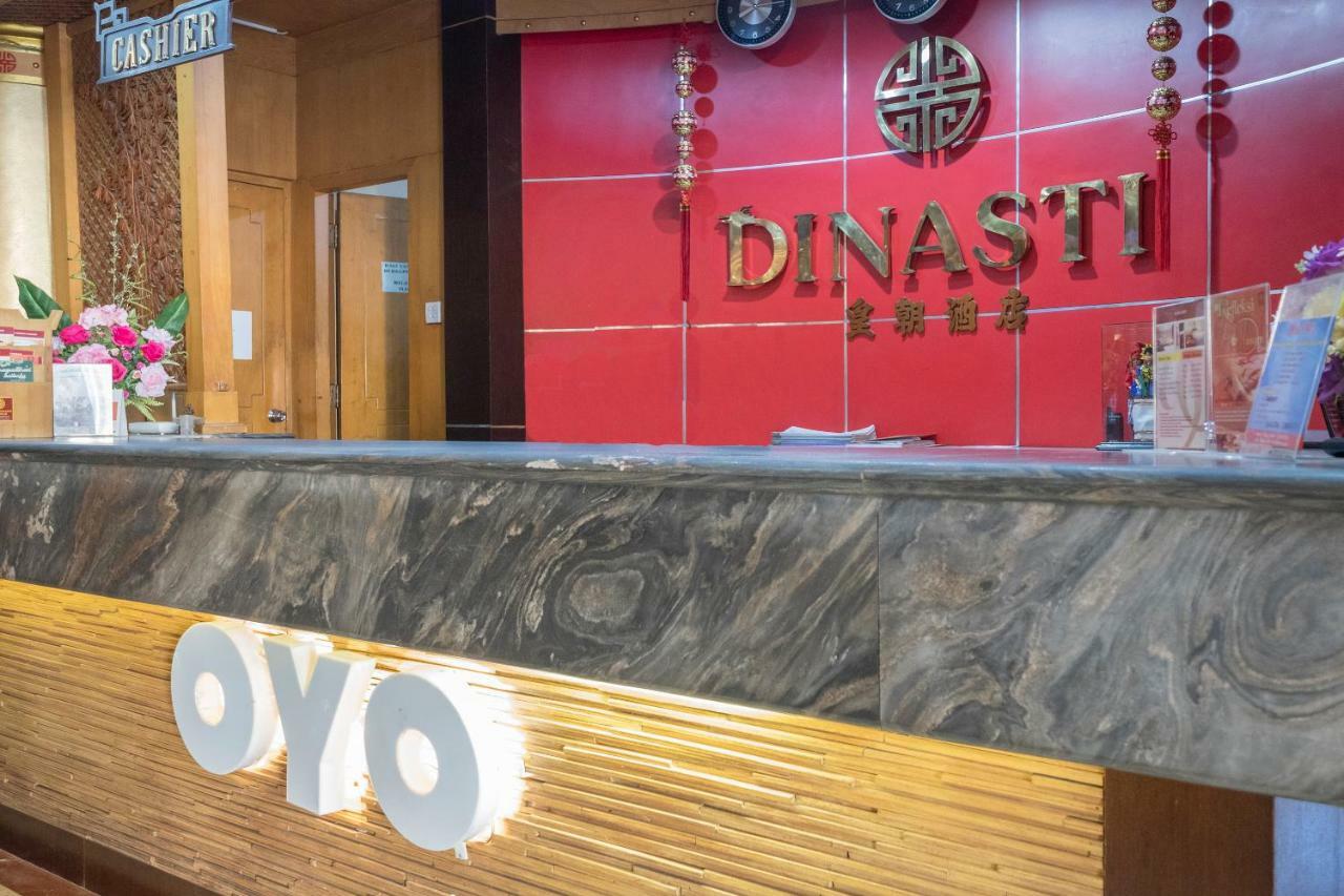 Oyo 821 Hotel Dinasti Μακασάρ Εξωτερικό φωτογραφία